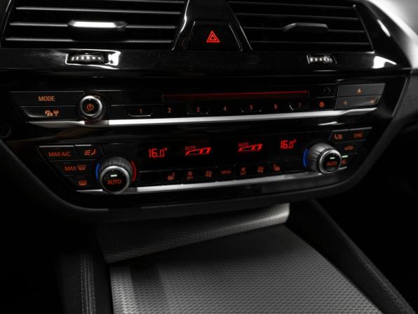 BMW 5 серии V (E60/E61) Рестайлинг с пробегом 2019 года, цена 4 400 000 рублей, 60280 км, седан, Автокод Объявления