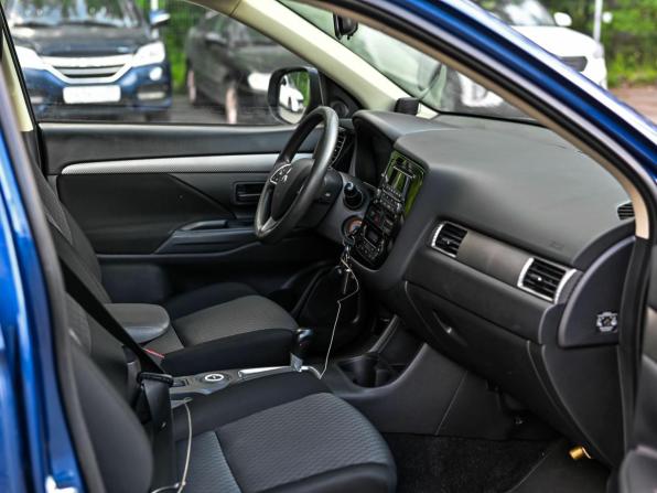 Mitsubishi Outlander III Рестайлинг с пробегом 2014 года, цена 1 350 000 рублей, 186968 км, внедорожник, Автокод Объявления