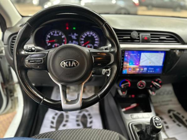 Kia Rio IV с пробегом 2017 года, цена 840 000 рублей, 246978 км, седан, Автокод Объявления