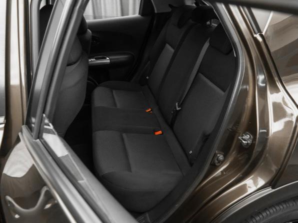Nissan Juke I с пробегом 2013 года, цена 995 000 рублей, 143196 км, внедорожник, Автокод Объявления