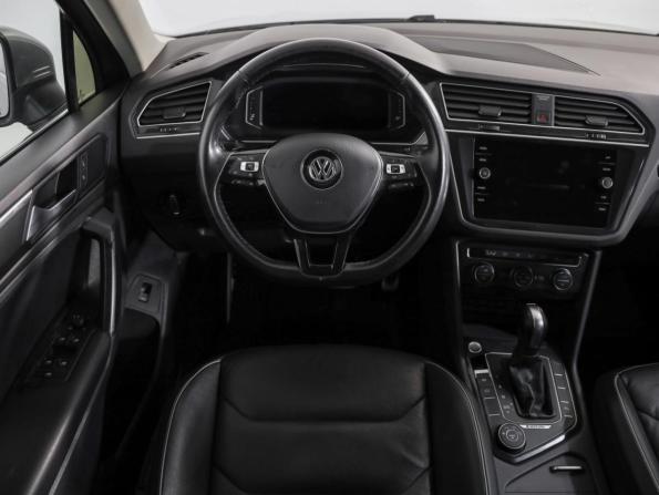 Volkswagen Tiguan II с пробегом 2019 года, цена 2 159 000 рублей, 184352 км, внедорожник, Автокод Объявления