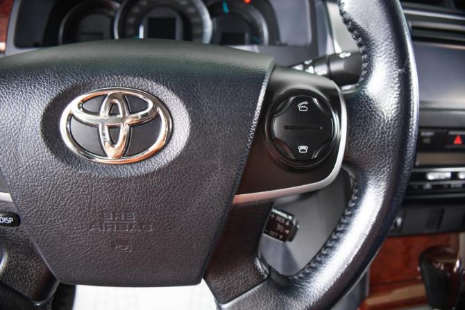 Toyota Camry VII (XV50) с пробегом 2013 года, цена 1 819 000 рублей, 203569 км, седан, Автокод Объявления