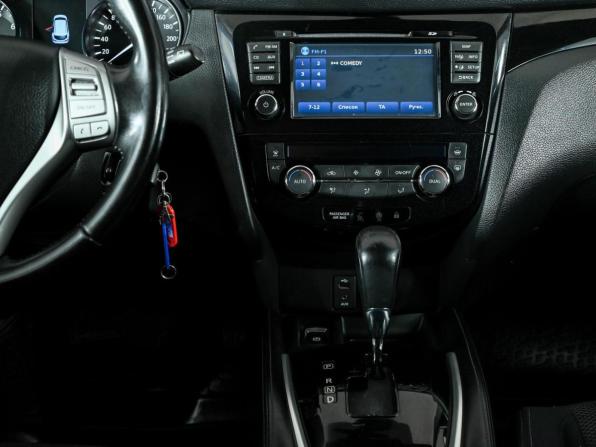 Nissan Qashqai II с пробегом 2015 года, цена 1 590 000 рублей, 164383 км, внедорожник, Автокод Объявления