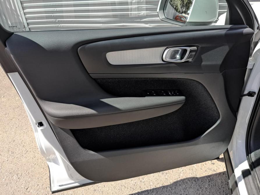 Volvo XC40 I Москва  - изображение 19