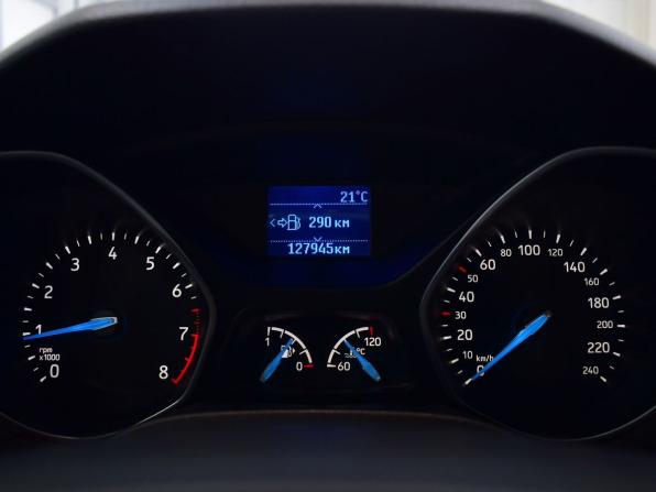 Ford Focus III Рестайлинг с пробегом 2016 года, цена 899 999 рублей, 127944 км, универсал, Автокод Объявления