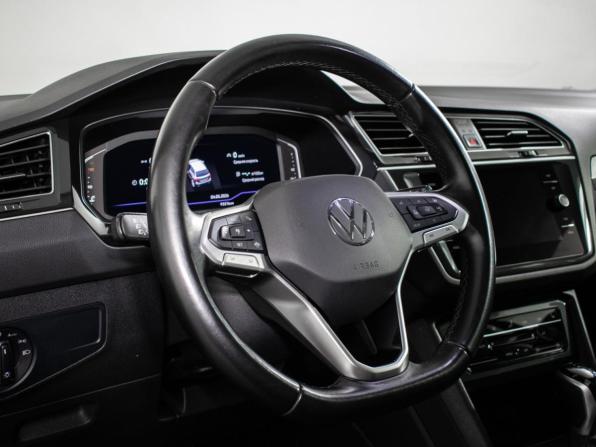 Volkswagen Tiguan II Рестайлинг с пробегом 2021 года, цена 3 540 000 рублей, 93000 км, внедорожник, Автокод Объявления
