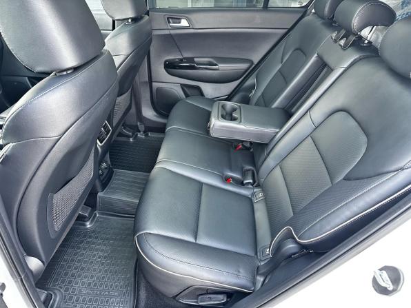 Kia Sportage IV Рестайлинг с пробегом 2021 года, цена 3 200 000 рублей, 41400 км, внедорожник, Автокод Объявления