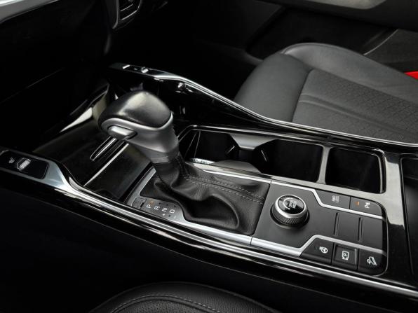 Kia Sorento IV с пробегом 2022 года, цена 3 650 000 рублей, 128760 км, внедорожник, Автокод Объявления