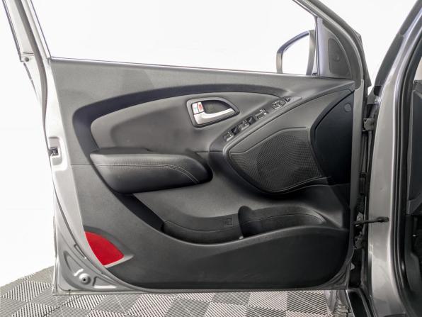 Hyundai ix35 I с пробегом 2013 года, цена 1 350 000 рублей, 163754 км, внедорожник, Автокод Объявления