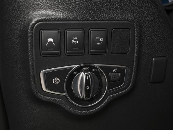 Mercedes-Benz X-Класс I с пробегом 2018 года, цена 3 640 000 рублей, 127102 км, offers.body_type.unknown, Автокод Объявления