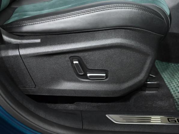 Geely Monjaro I с пробегом 2023 года, цена 3 750 000 рублей, 33712 км, внедорожник, Автокод Объявления