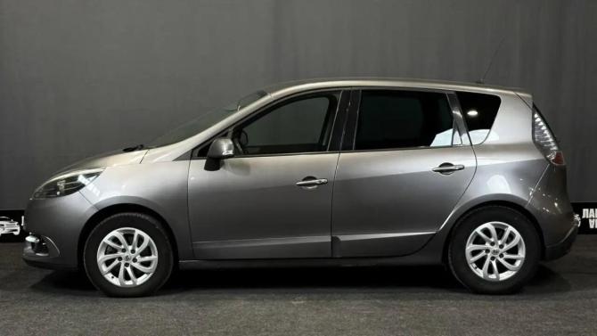 Renault Scenic III Рестайлинг с пробегом 2012 года, цена 790 000 рублей, 215000 км, минивэн, Автокод Объявления