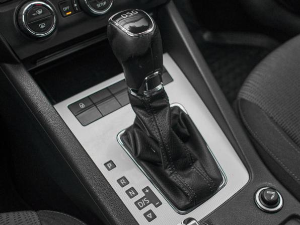 Skoda Octavia III (A7) с пробегом 2013 года, цена 1 210 000 рублей, 180220 км, лифтбек, Автокод Объявления