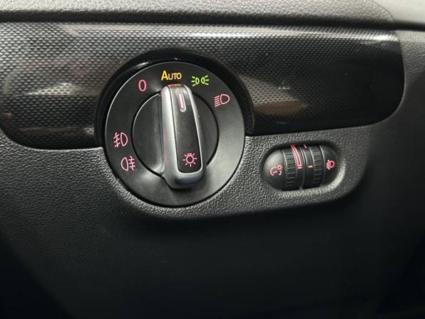 Volkswagen Jetta VI с пробегом 2012 года, цена 989 245 рублей, 178723 км, седан, Автокод Объявления