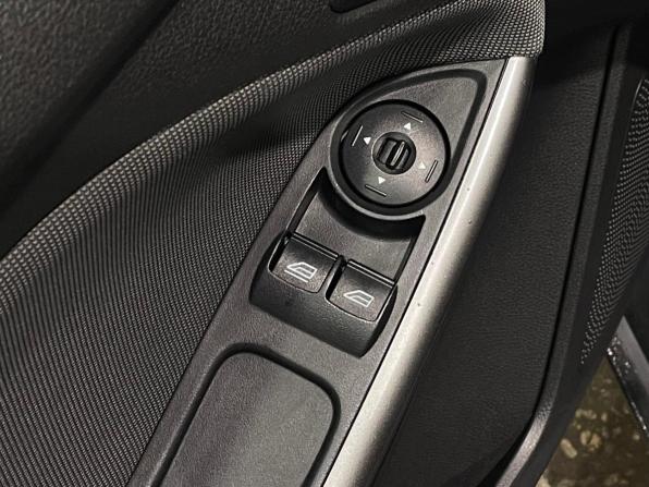 Ford Focus III с пробегом 2013 года, цена 569 000 рублей, 191740 км, хэтчбек, Автокод Объявления