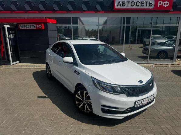 Kia Rio III Рестайлинг с пробегом 2016 года, цена 949 900 рублей, 100182 км, седан, Автокод Объявления