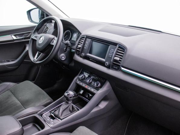 Skoda Karoq I с пробегом 2020 года, цена 2 470 000 рублей, 61771 км, внедорожник, Автокод Объявления