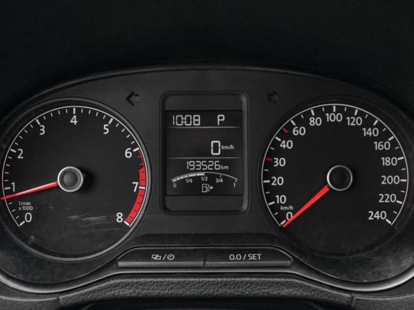 Volkswagen Polo V Рестайлинг с пробегом 2016 года, цена 1 050 000 рублей, 193526 км, седан, Автокод Объявления