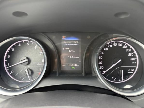 Toyota Camry VIII (XV70) с пробегом 2019 года, цена 2 510 000 рублей, 106898 км, седан, Автокод Объявления