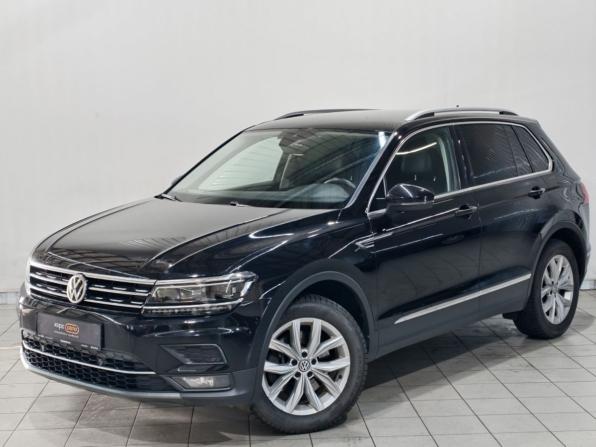 Volkswagen Tiguan II с пробегом 2019 года, цена 3 095 000 рублей, 159283 км, внедорожник, Автокод Объявления