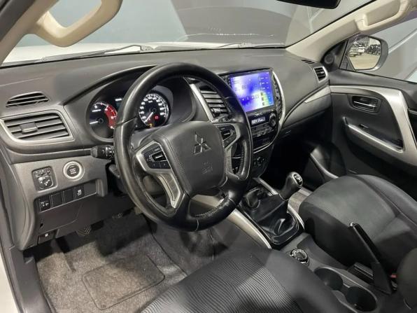 Mitsubishi Pajero Sport III с пробегом 2019 года, цена 2 895 000 рублей, 130000 км, внедорожник, Автокод Объявления