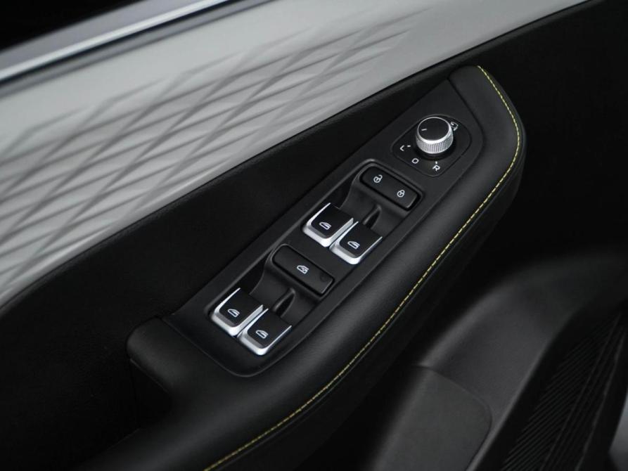 Geely Coolray I Рестайлинг Москва  - изображение 19