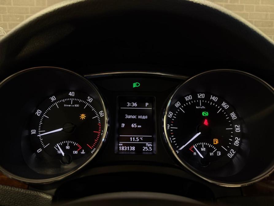Skoda Superb II Рестайлинг Челябинск  - изображение 20