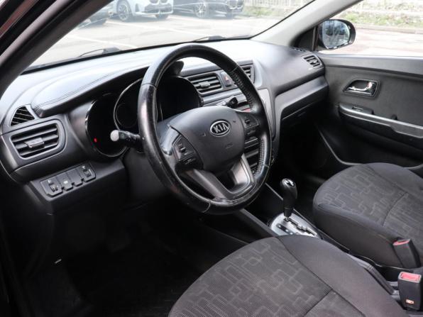 Kia Rio III с пробегом 2012 года, цена 830 000 рублей, 183004 км, хэтчбек, Автокод Объявления