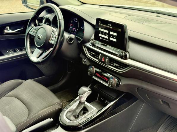 Kia Cerato IV Рестайлинг с пробегом 2021 года, цена 1 790 000 рублей, 90613 км, седан, Автокод Объявления