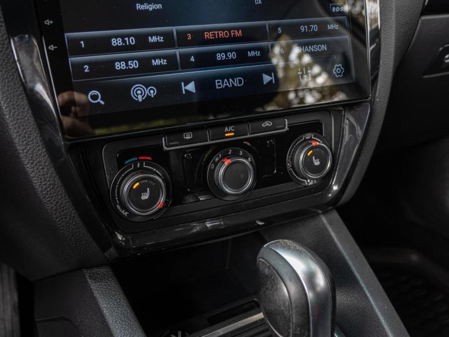 Volkswagen Jetta VI Рестайлинг Краснодар  - изображение 12