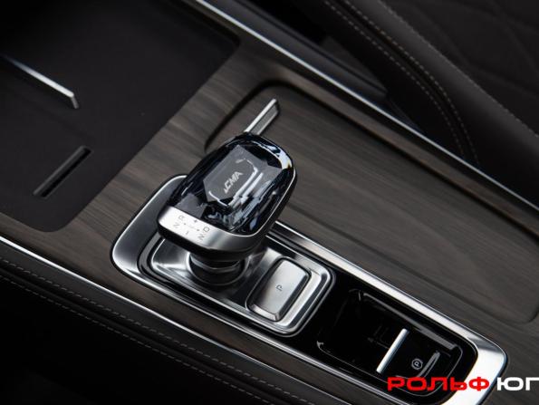 Geely Monjaro I Рестайлинг 2 с пробегом 2025 года, цена 3 828 000 рублей, 2013 км, внедорожник, Автокод Объявления