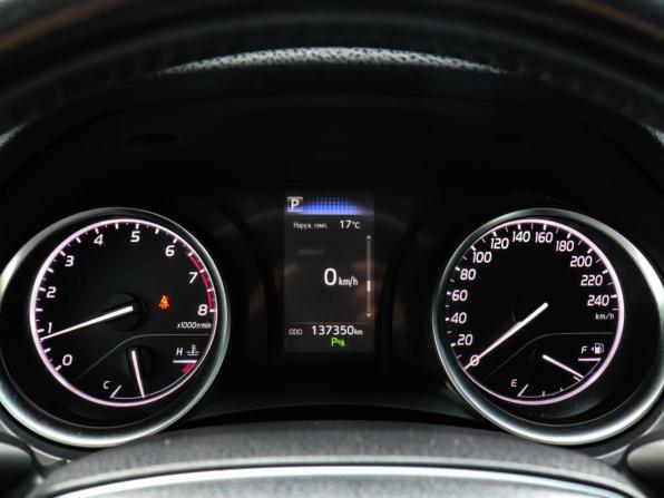 Toyota Camry VIII (XV70) с пробегом 2018 года, цена 2 599 000 рублей, 130500 км, седан, Автокод Объявления