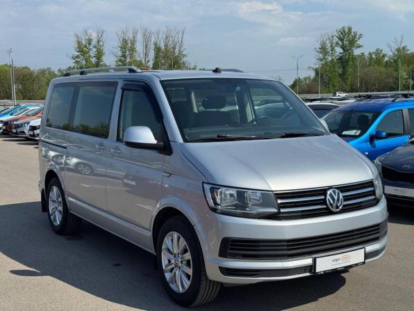 Volkswagen Caravelle T6 с пробегом 2017 года, цена 2 732 000 рублей, 299040 км, минивэн, Автокод Объявления
