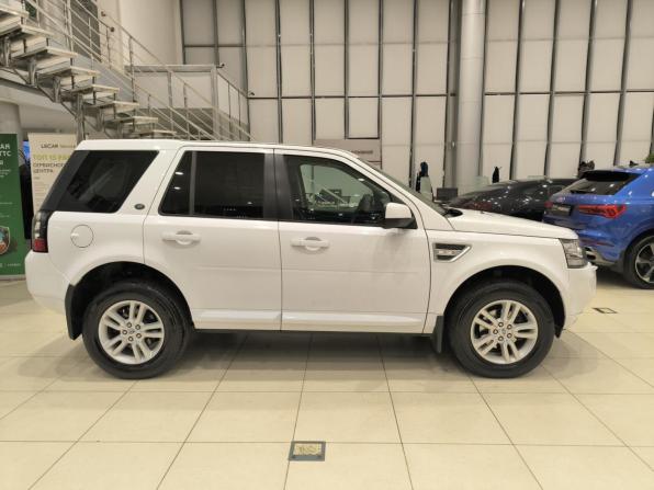 Land Rover Freelander II Рестайлинг 2 с пробегом 2013 года, цена 1 550 000 рублей, 287751 км, внедорожник, Автокод Объявления