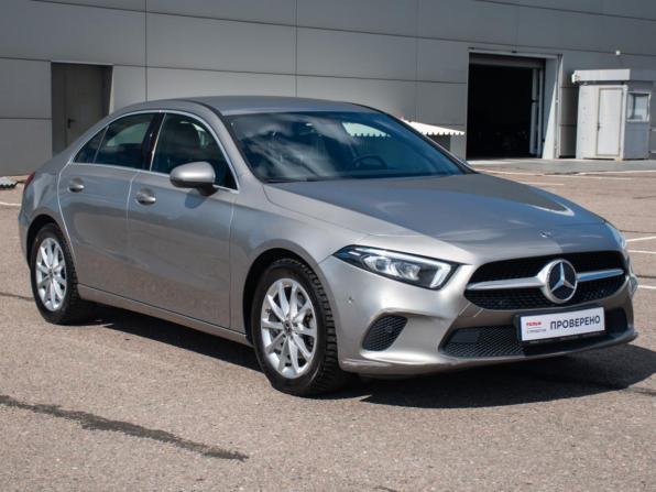 Mercedes-Benz A-Класс IV (W177) с пробегом 2019 года, цена 2 499 000 рублей, 66500 км, седан, Автокод Объявления