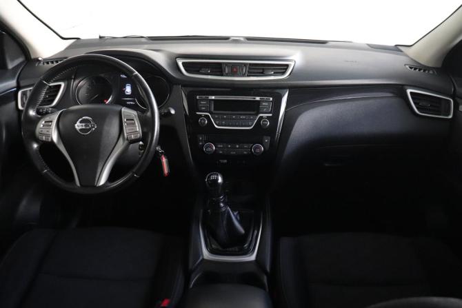 Nissan Qashqai II с пробегом 2017 года, цена 1 580 000 рублей, 135792 км, внедорожник, Автокод Объявления