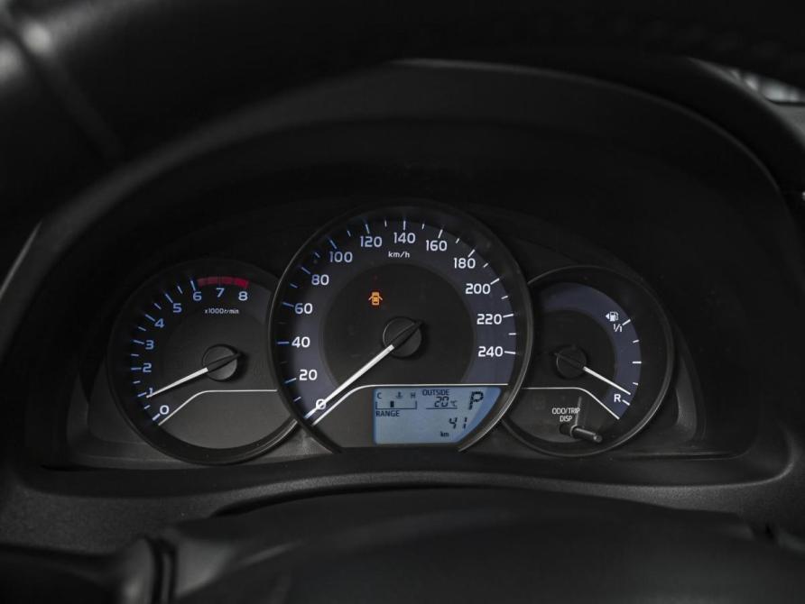 Toyota Corolla XI (E160 E170 E180) Рестайлинг 1 Ставрополь  - изображение 22