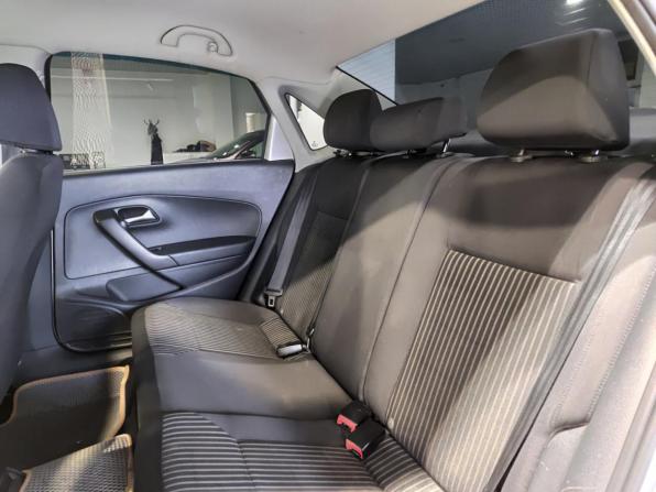 Volkswagen Polo V с пробегом 2013 года, цена 690 000 рублей, 124115 км, седан, Автокод Объявления