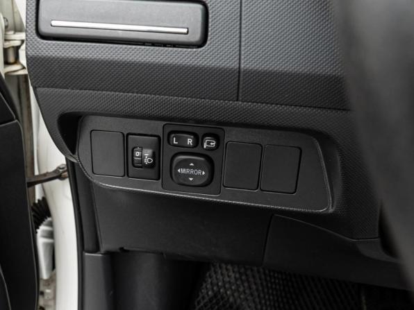 Toyota Auris I Рестайлинг с пробегом 2011 года, цена 1 090 000 рублей, 150251 км, хэтчбек, Автокод Объявления