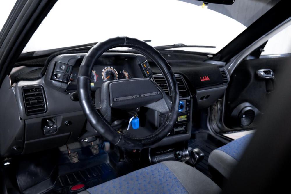 Lada (ВАЗ) 2112 Тюмень  - изображение 12