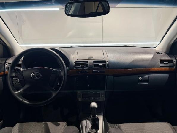 Toyota Avensis II Рестайлинг с пробегом 2007 года, цена 890 000 рублей, 173000 км, седан, Автокод Объявления