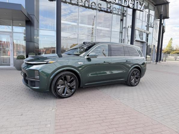 Li Auto (Lixiang) L9 I Рестайлинг с пробегом 2025 года, цена 8 350 000 рублей, 10000 км, внедорожник, Автокод Объявления