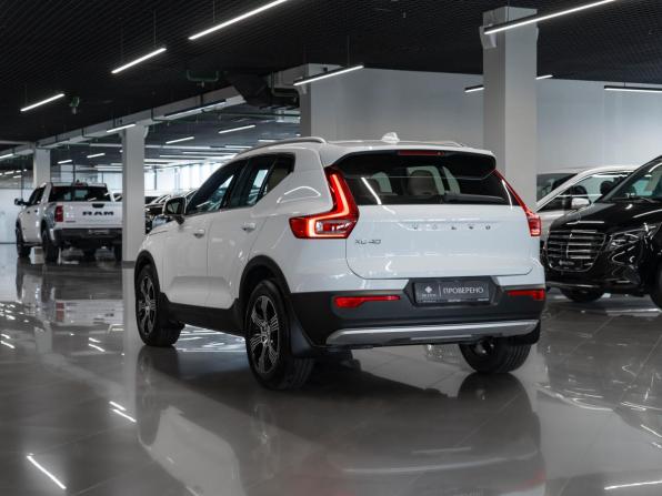 Volvo XC40 I с пробегом 2021 года, цена 3 610 000 рублей, 45529 км, внедорожник, Автокод Объявления