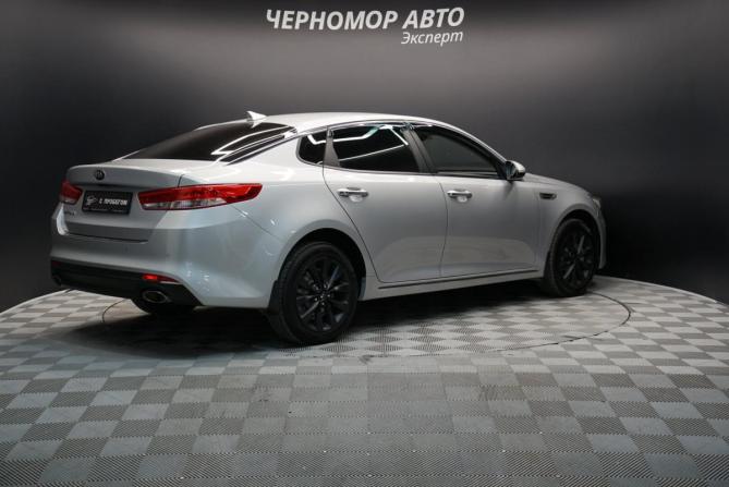 Kia Optima IV с пробегом 2018 года, цена 1 644 000 рублей, 215524 км, седан, Автокод Объявления