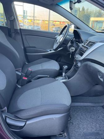 Hyundai Solaris I с пробегом 2013 года, цена 885 000 рублей, 98842 км, седан, Автокод Объявления