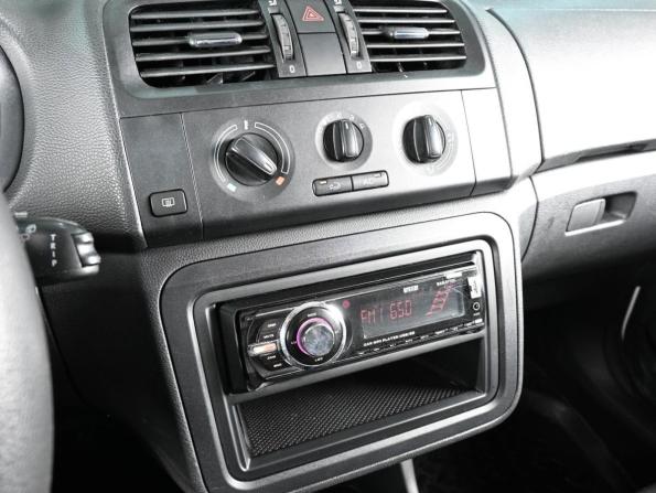 Skoda Fabia II Рестайлинг с пробегом 2013 года, цена 725 000 рублей, 75813 км, хэтчбек, Автокод Объявления