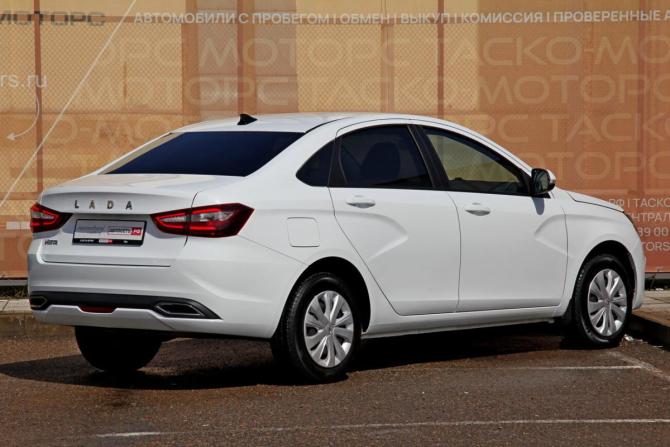 Lada (ВАЗ) Vesta I Рестайлинг (NG) с пробегом 2025 года, цена 1 270 400 рублей, 19363 км, седан, Автокод Объявления