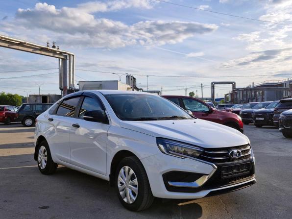 Lada (ВАЗ) Vesta I Рестайлинг (NG) с пробегом 2024 года, цена 1 366 000 рублей, 18191 км, седан, Автокод Объявления