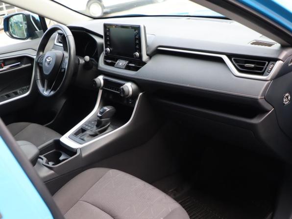 Toyota RAV4 V (XA50) с пробегом 2021 года, цена 3 190 000 рублей, 77000 км, внедорожник, Автокод Объявления