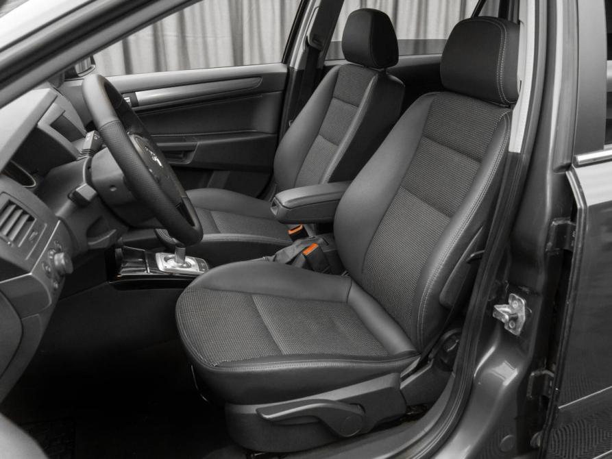 Opel Astra H Рестайлинг Москва  - изображение 9